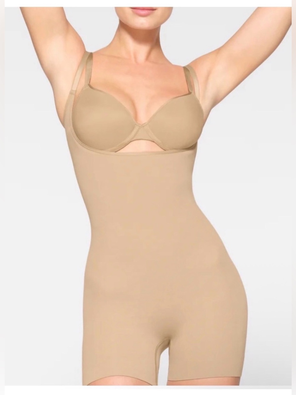 SKIMS Seamless Sculpt Butt Lifting Open Bust Bodysuit Nude
